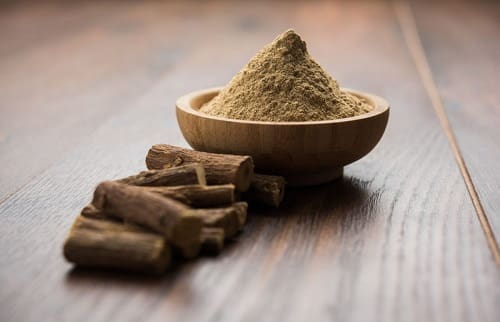 Bột cam thảo dưỡng sáng da