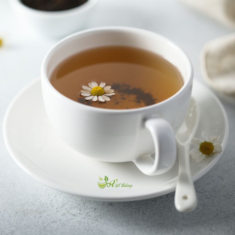 Trà hoa cúc có tác dụng giảm đau viêm amidan