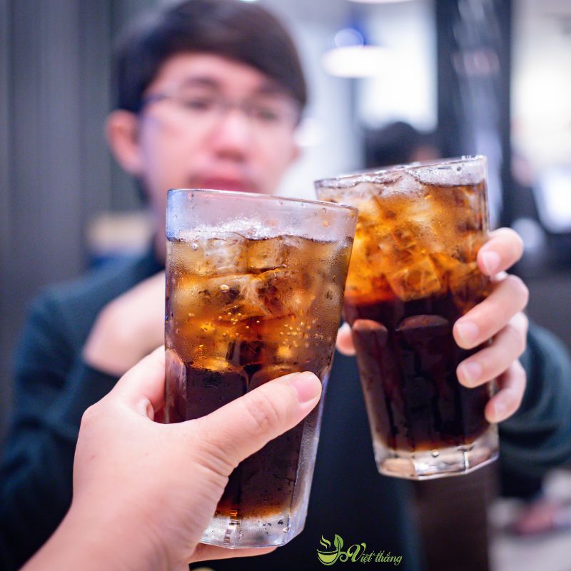 Uống nước ngọt nhiều có gây ảnh hưởng đến sinh lý 