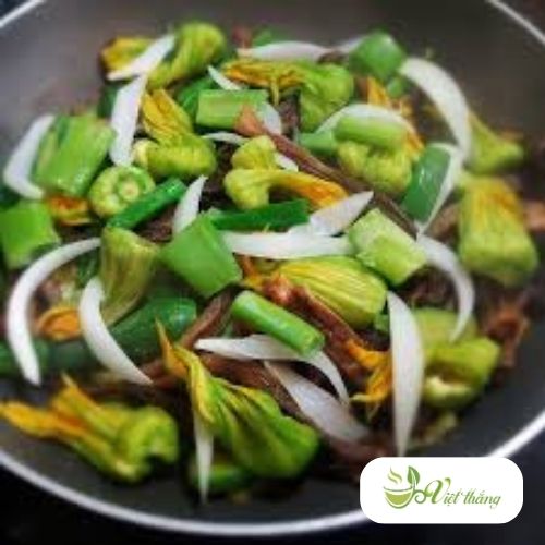 Nấm lộc nhung xào rau củ