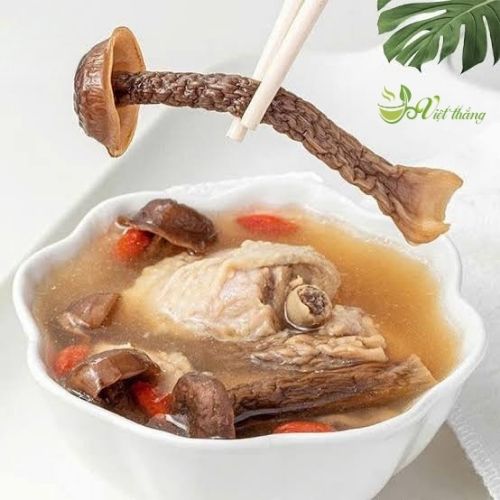 Canh nấm lộc nhung